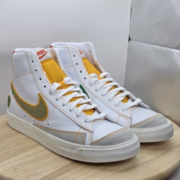 Nike Blazer Mid 77 Men’s White "Roswell Rayguns" Sneakers Size 10.5 DD9239-100 - Picture 5 of 9